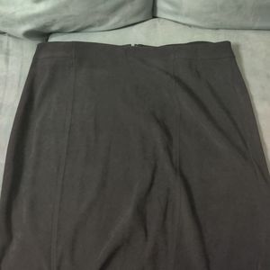 Black pencil skirt